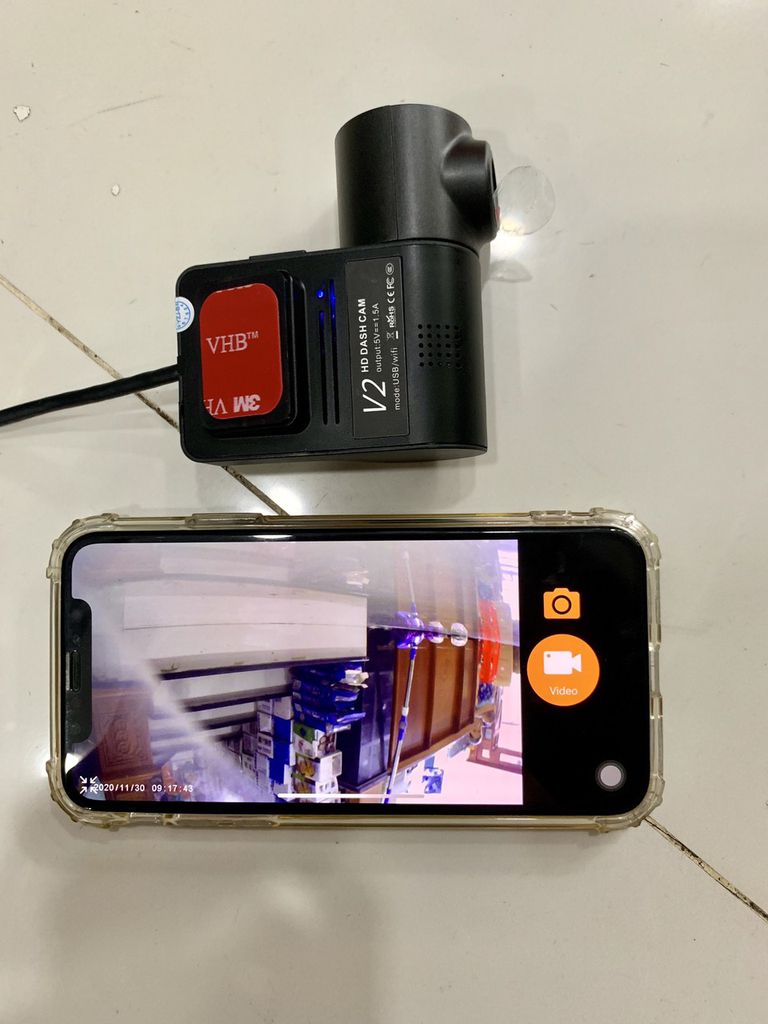 Camera hành trình xe hơi V2 dùng wifi xem qua app Roadcam