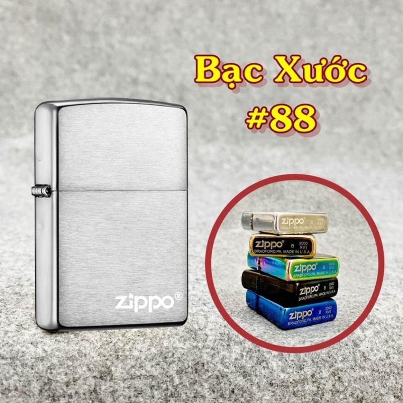 Bật lửa Zippo màu bạc xước xài xăng