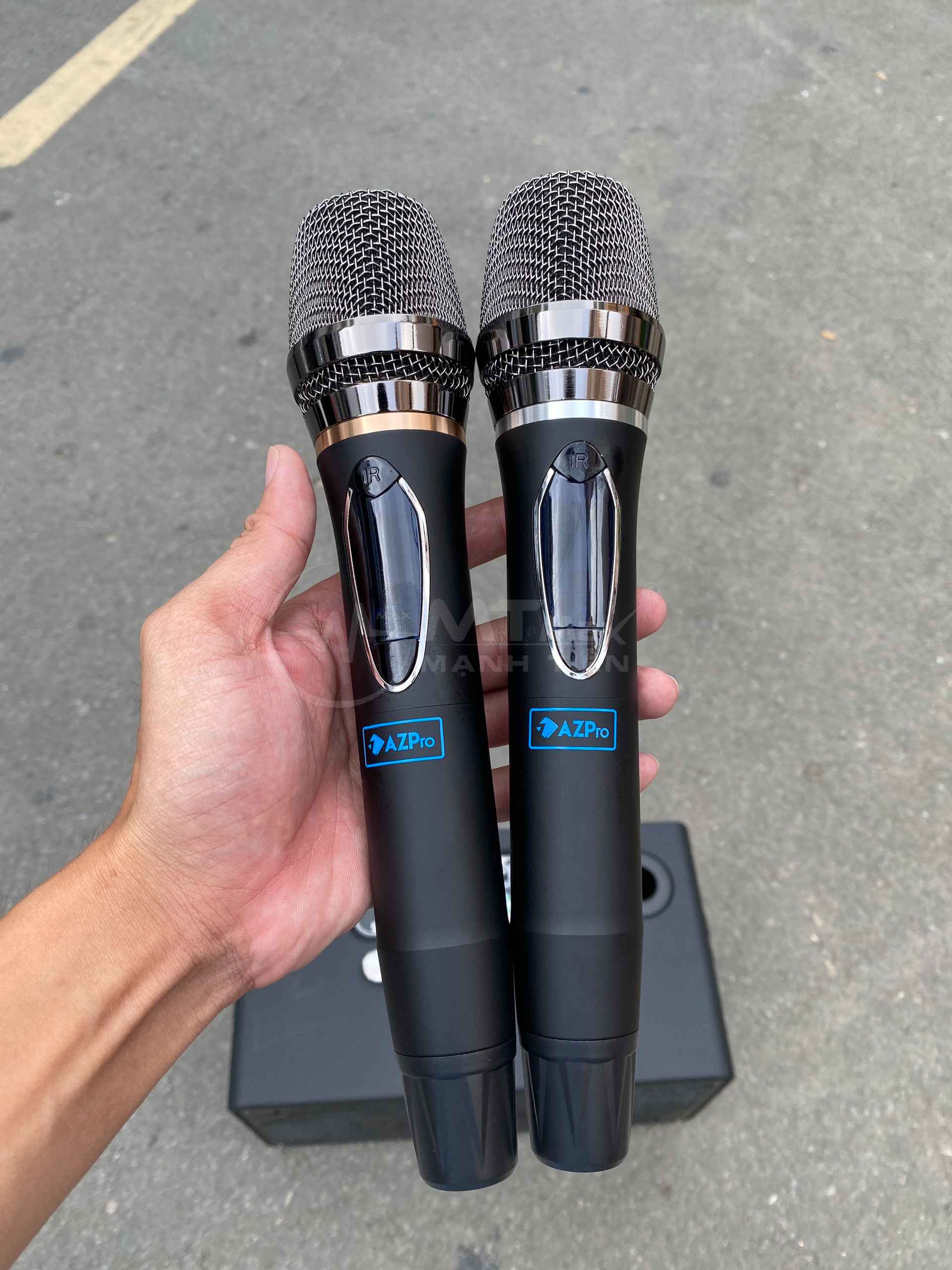 Loa karaoke AZPro AZ-326